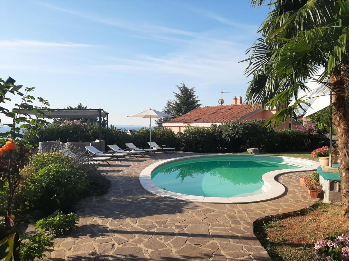B&B Eva Ičići Exterior foto
